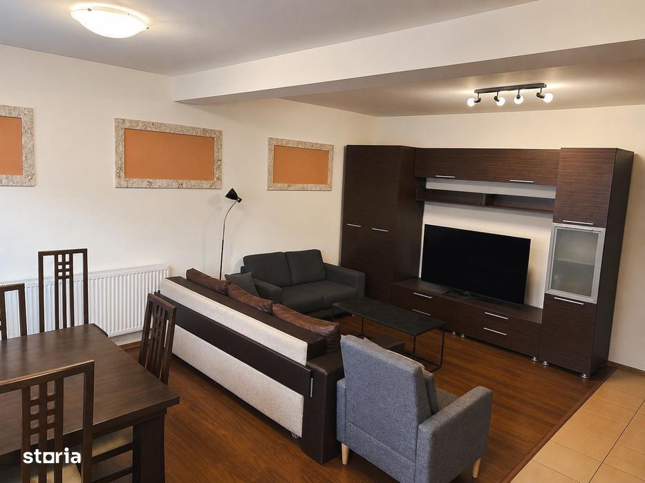 Apartament cu 3 camere decomandate in zona Stejarului, Floresti