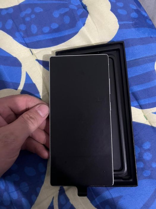 Продам 2 хорошие смартфоны