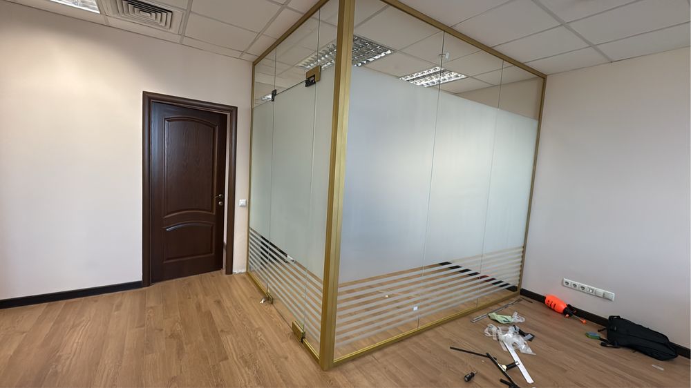 Тонировка матовая пленка на окна перегородки