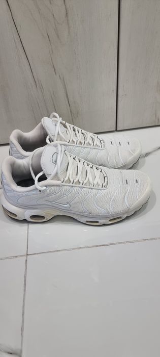 Маратонки nike tn