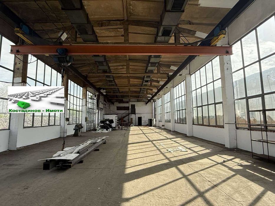 Дава се под наем Склад в Пловдив, Индустриална зона - Юг - 850 кв.м за 3978 € - Снимка #9