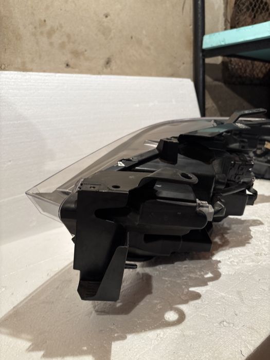 Фар Mazda CX-5 2022-