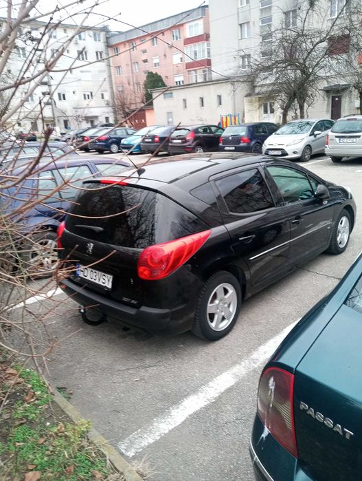 Vând Peugeot 207 sw