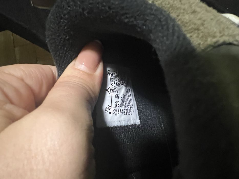 Маратонки Jordan 4