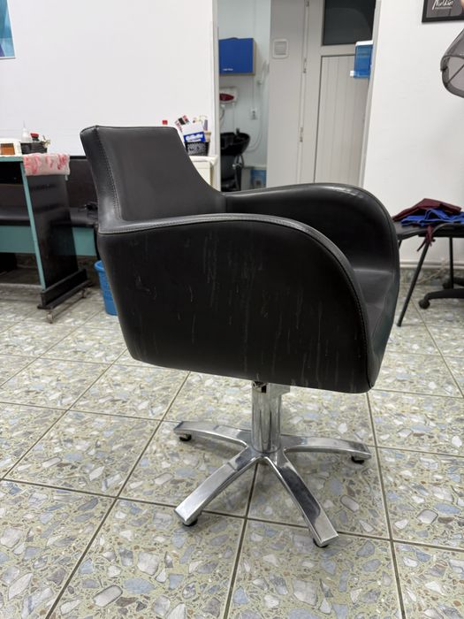 Vand scaun de coafor