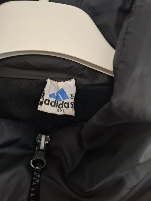 Vând vesta adidas xxl