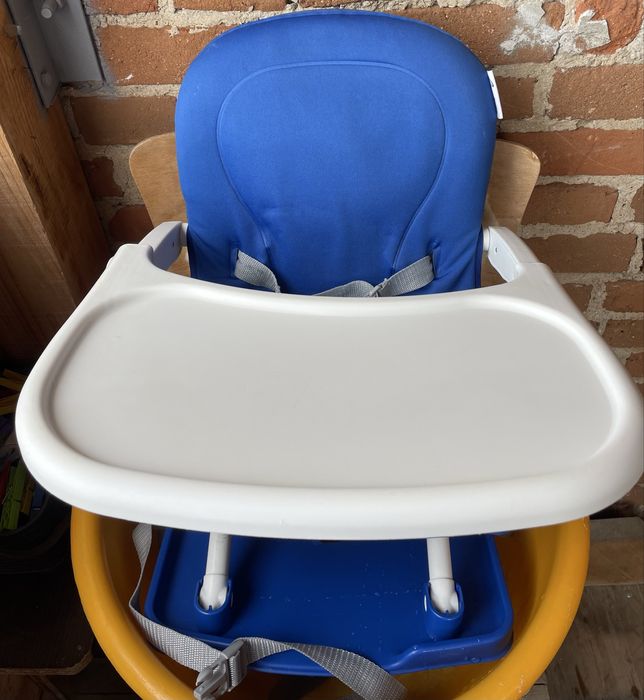 Бебешка маса за хранене и седалка