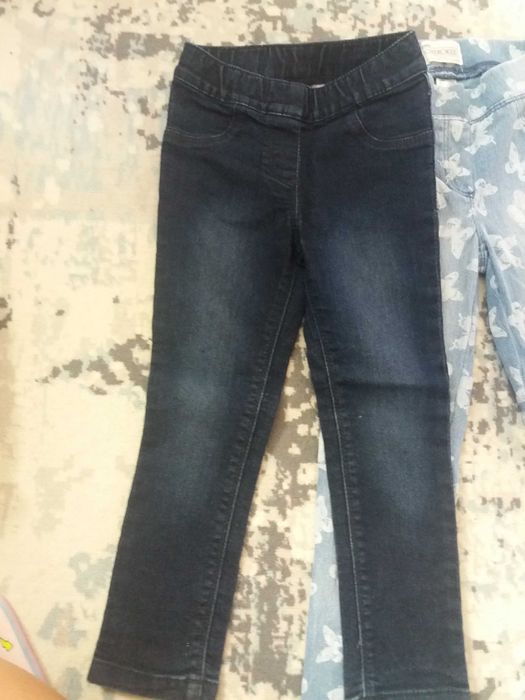 Оранжеви и сини дънки за  близнаци