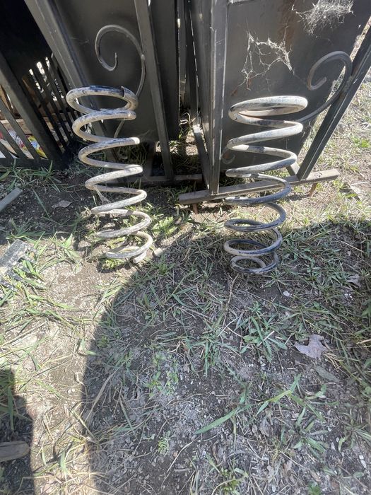 Задние пружины Prado 95