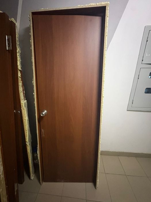 Продам двери межкомнатные в хорошем состоянии две двери размер 2х60