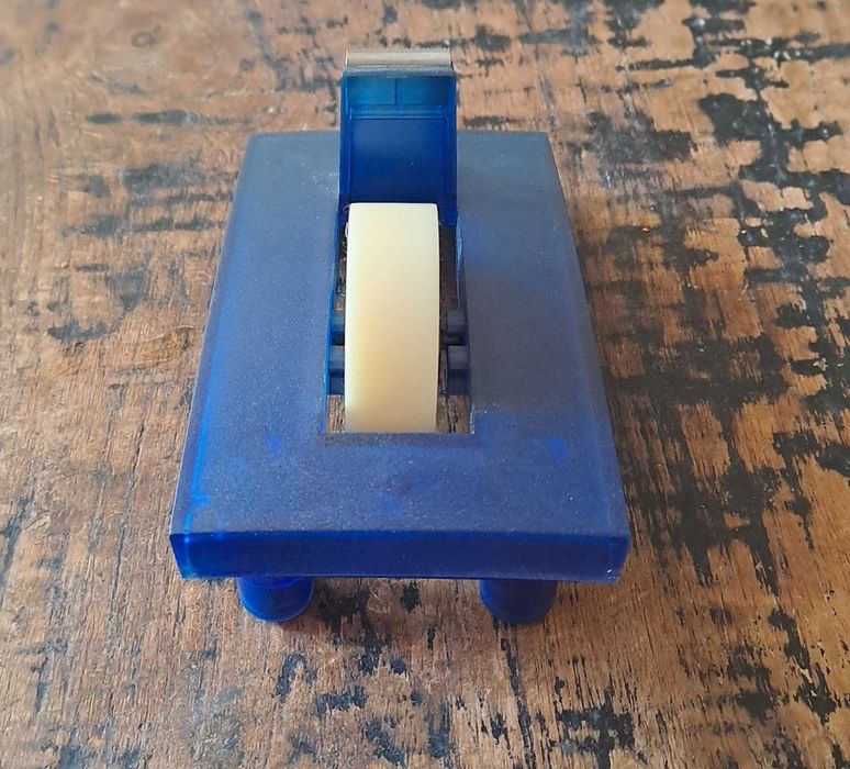 поставка за тиксо за бюро Henkels Aachen Design Германия, масивна