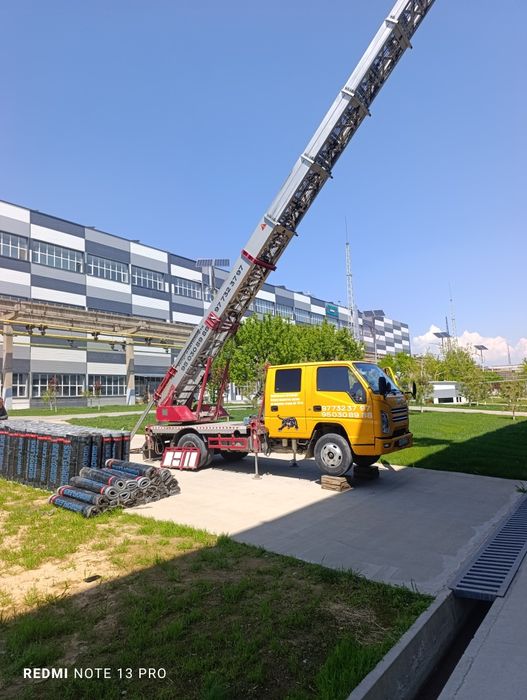 Avto lift sotiladi