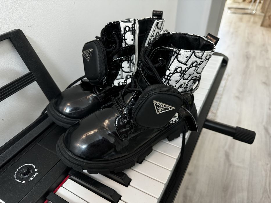 Ботинки Dior для девочки