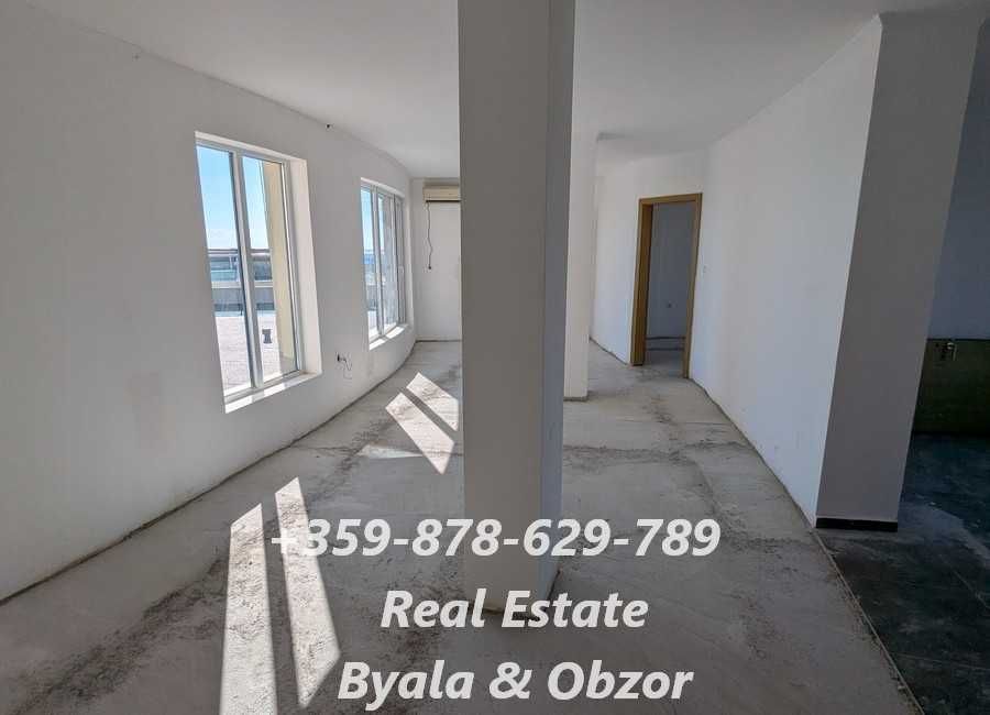 Продава се Тристаен апартамент в Обзор - 244 кв.м за 382 €/кв.м - Снимка #8