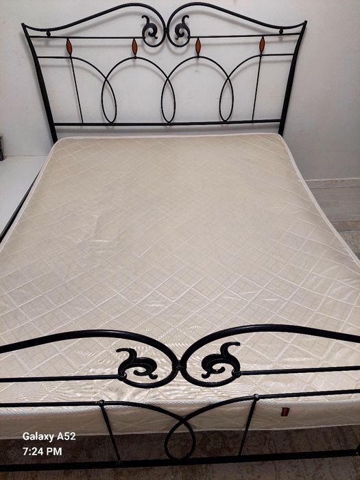 Продам кровать 2х спальную 200×160