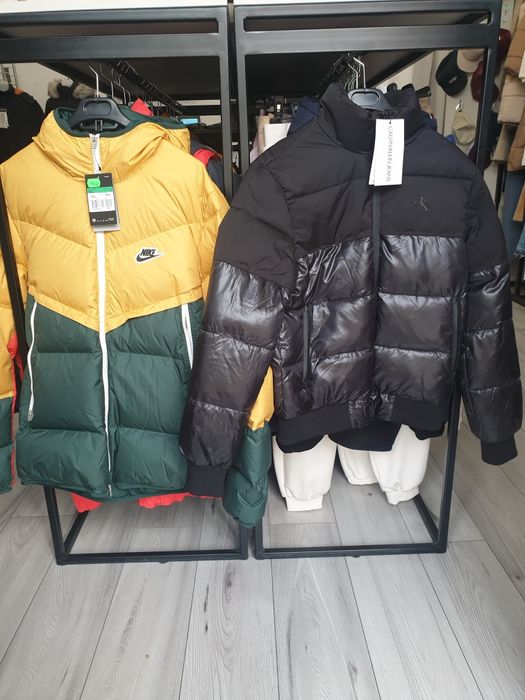 Lichidare stoc haine outlet noi, originale cu etichetă (GUESS, TOMMY)