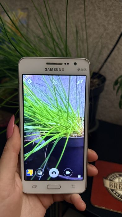 Смартфон Samsung для звонков