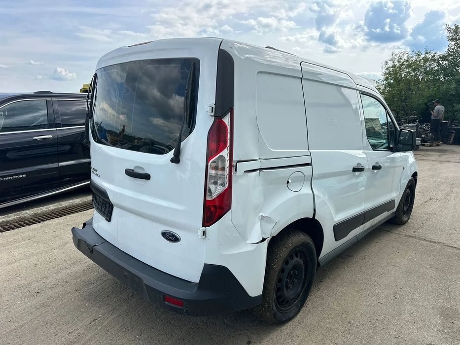 Dezmembrari Ford Transit Connect 2016