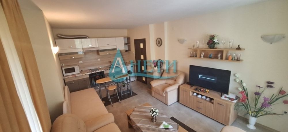 Продава се Двустаен апартамент в Приморско - 75 кв.м за 1587 €/кв.м - Снимка #1