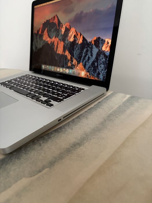Macbook Pro/Macbook Air