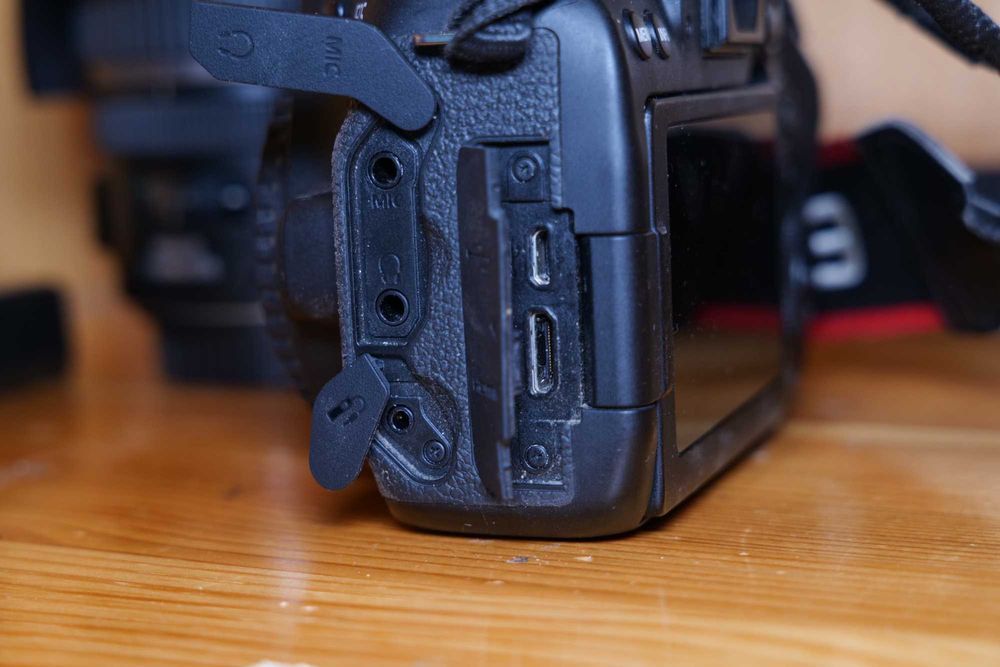 Canon 90D + Canon 17-55 f/2.8 + Аксесоари