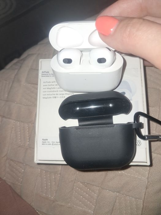 Продам наушники в отличном состоянии  .