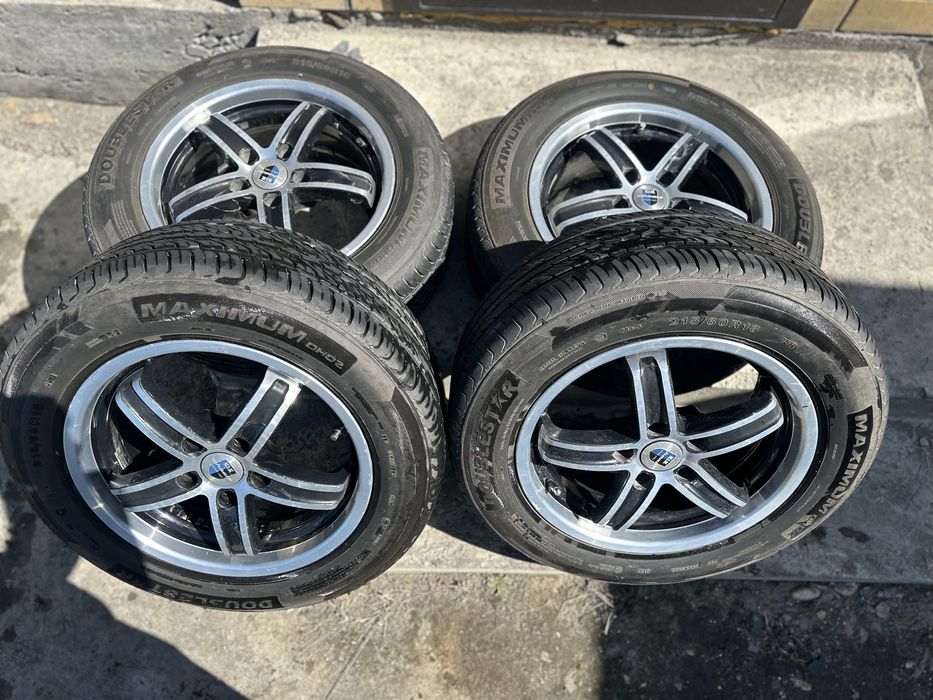 Новые шины вместе с дисками