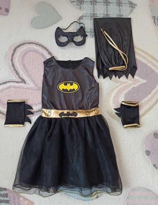 Костюм на батман за момиче 4- 5 години