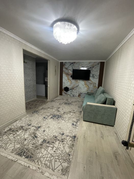 Продается 2 ух комнатное квартира