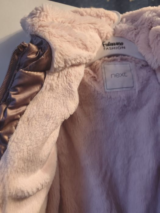 Теплая куртка Next на 3-6 месяцев