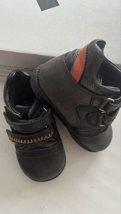 Детская обувь адидас, тифлант