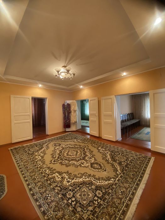 Срочно продается большой дом