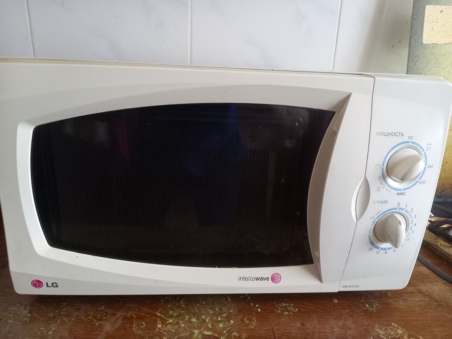 Микроволновая печь