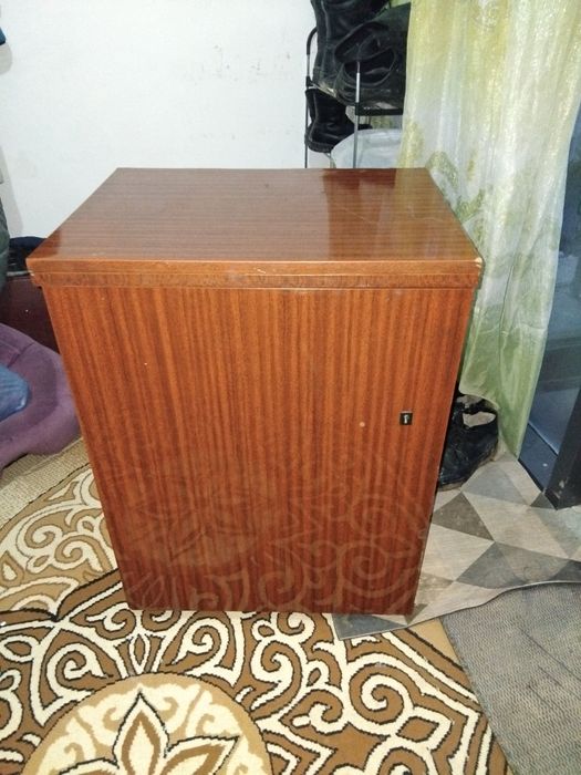 Продам швейные машинку