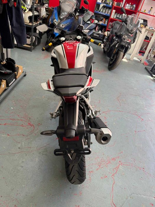 Yamaha YZF R125cc 2022 -GARANTIE-