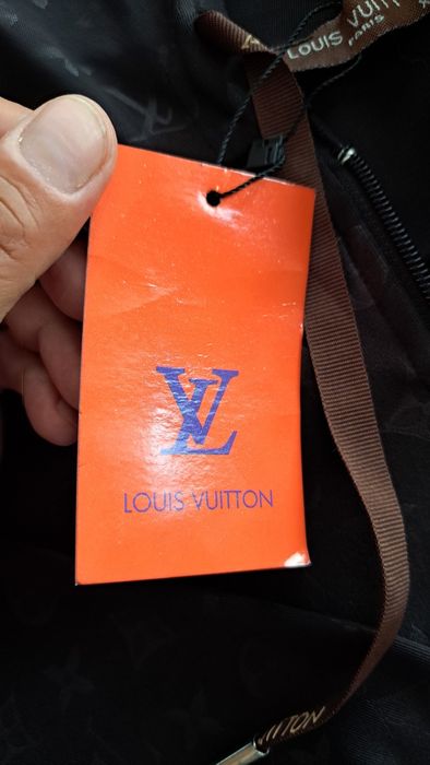 Top casual cu glugă Louis Vuitton