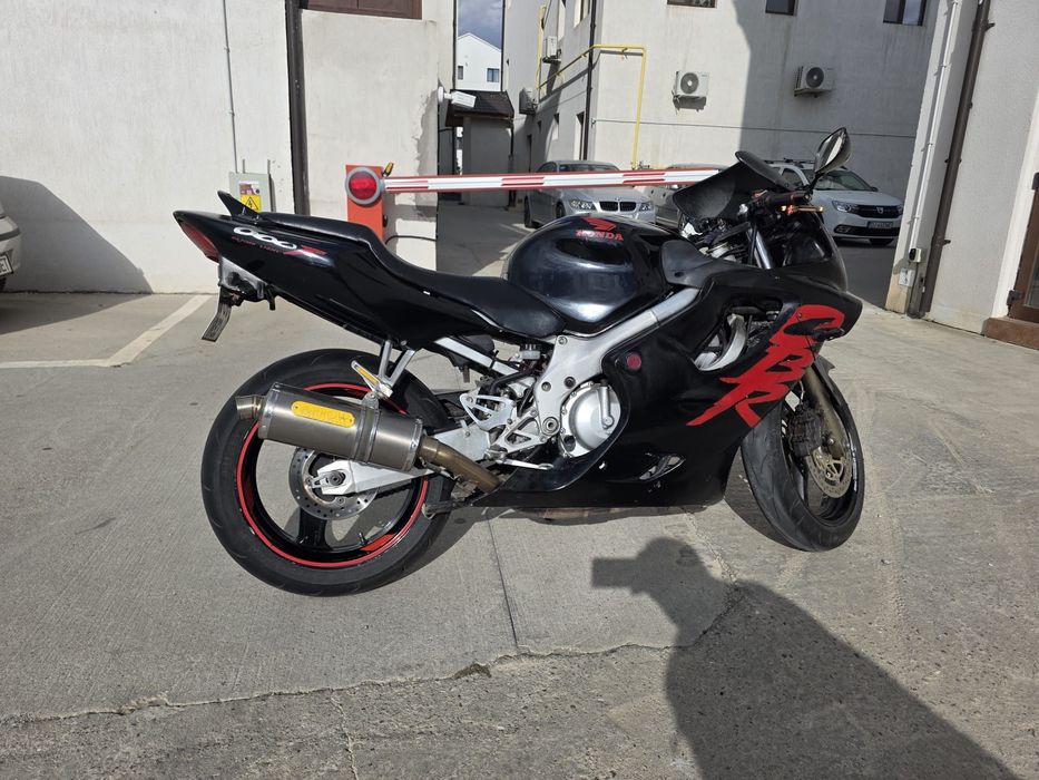Honda cbr f4 ,600