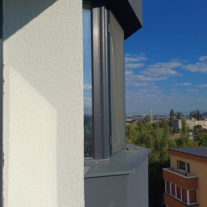 Vand apartament 4 camere