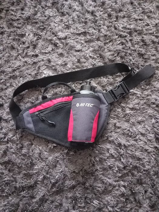 Gentuțe cu sticla de apa