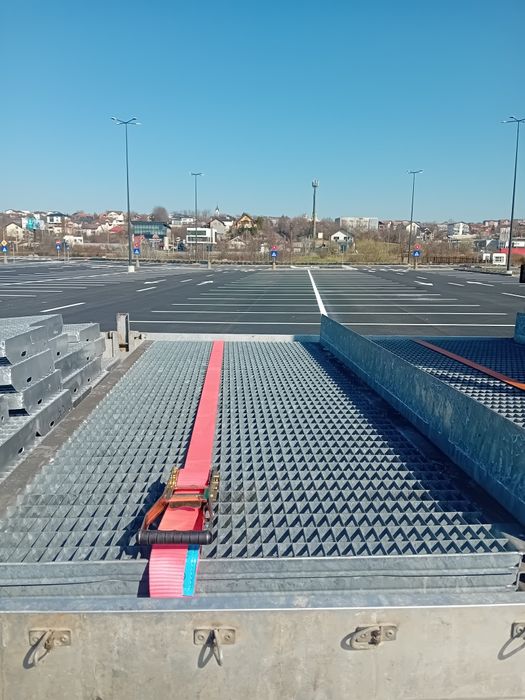 Trepte zincate 1x30 lățime  facem și pe comanda