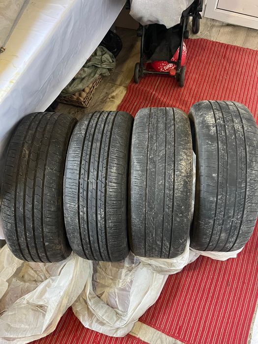 Продам комплект летних шин
