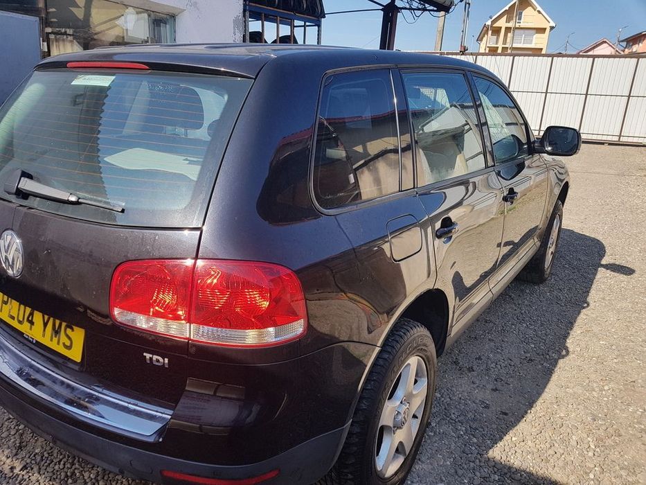 Dezmembrari dezmembrez  Volkswagen Touareg 2.5 TDI 2003-2010