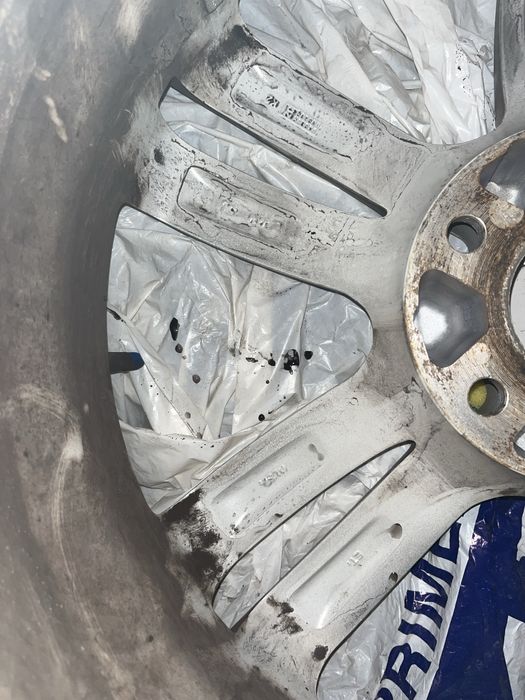 Летни гуми и джанти 18 цола за црв хонда .Първи собственик