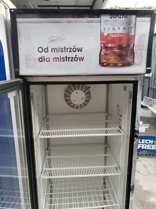 Vitrine frigorifice verticale /dozatoare /duble /slim