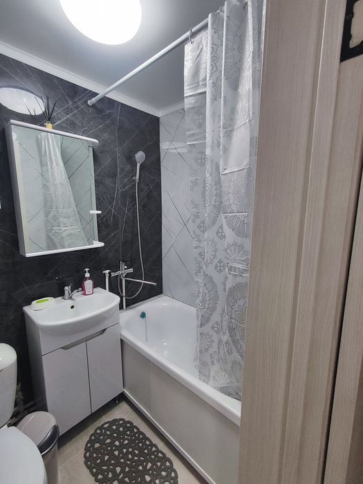 По часам, посуточно, понедельно