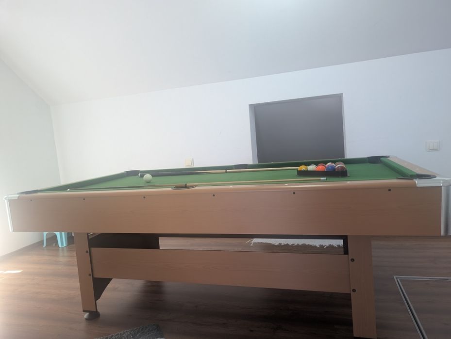 Masă de biliard ca și nouă 7 FT