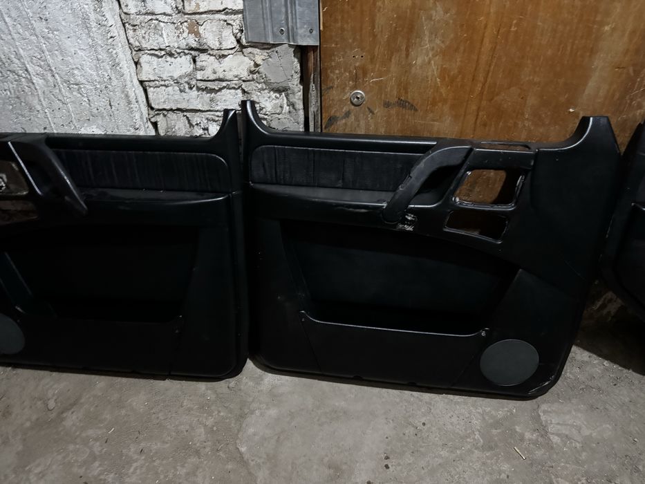 Обшивки дверей гелен