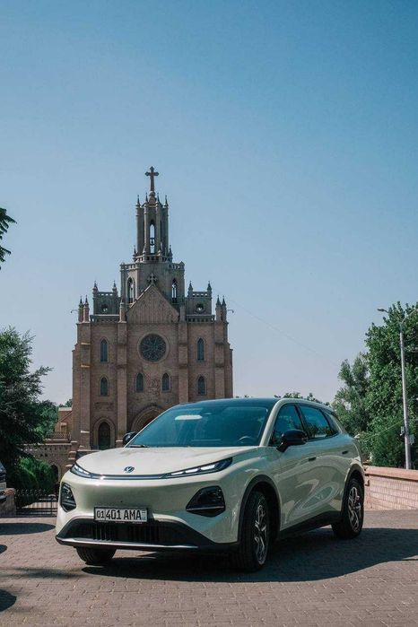 CHANGAN UNI-E — электромобиль нового поколения в Фергане