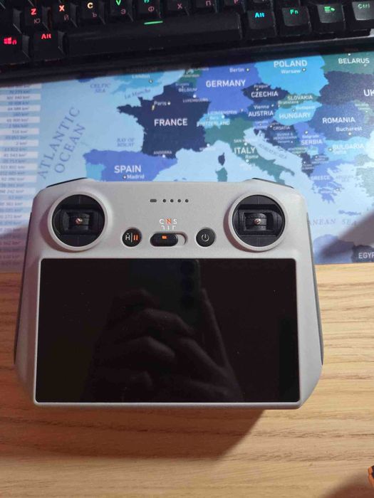 DJI Mini 3 DJI RC 128GB като нов
