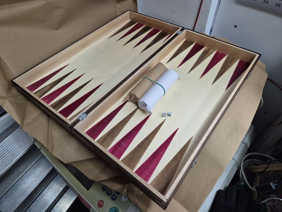 Tabla de sah din lemn , 50cm x 50cm , PRODUS NOU !